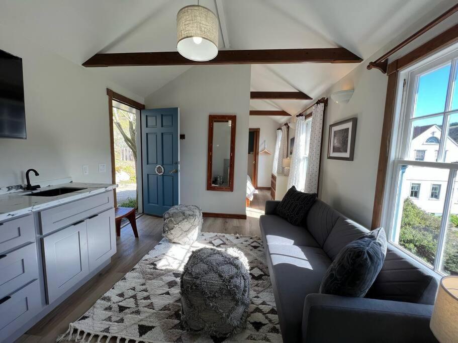 Boathouse Cottage 포인트 아레나 외부 사진